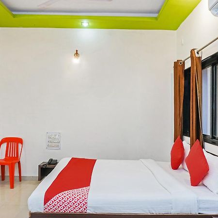 Super Hotel O Shirdi Sai Inn Extérieur photo